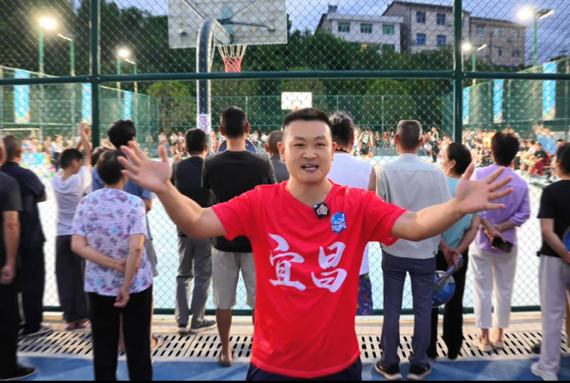 从城市赛场到乡村球场——弘洋在宜昌，为每一份热爱加油！
